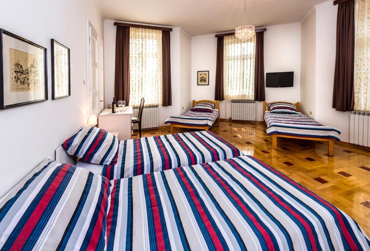 Vila Regina Rooms Karlovac Ngoại thất bức ảnh