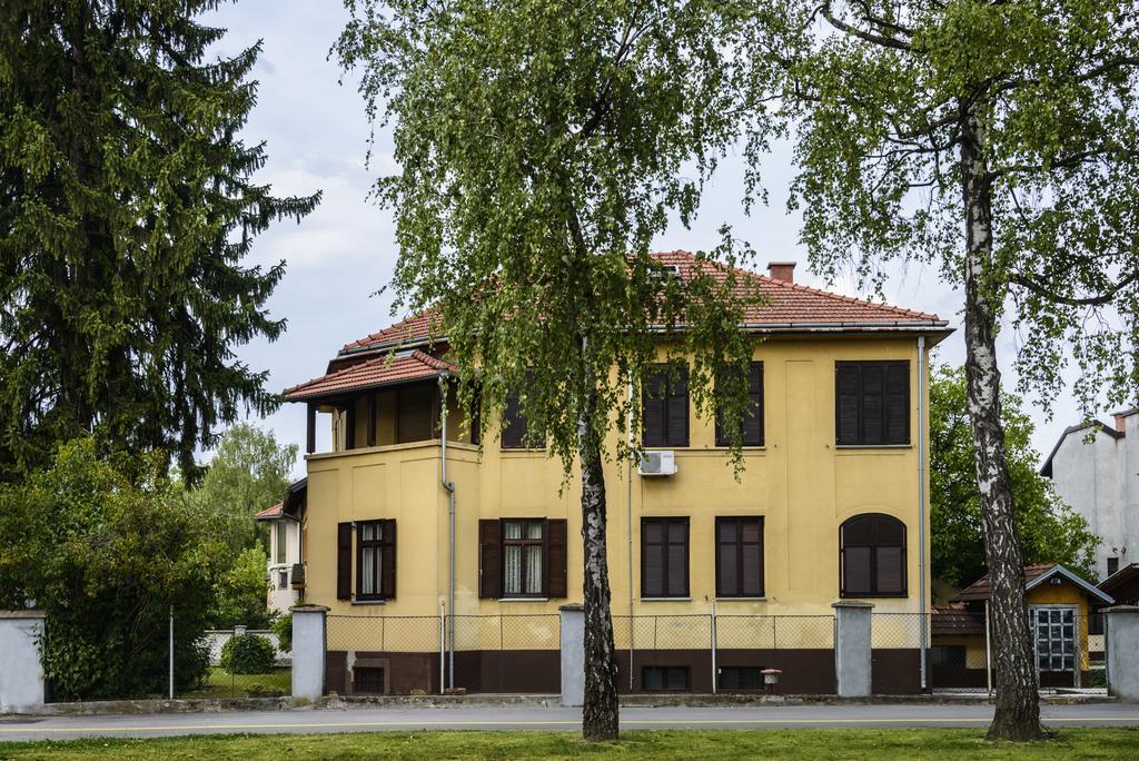 Vila Regina Rooms Karlovac Ngoại thất bức ảnh