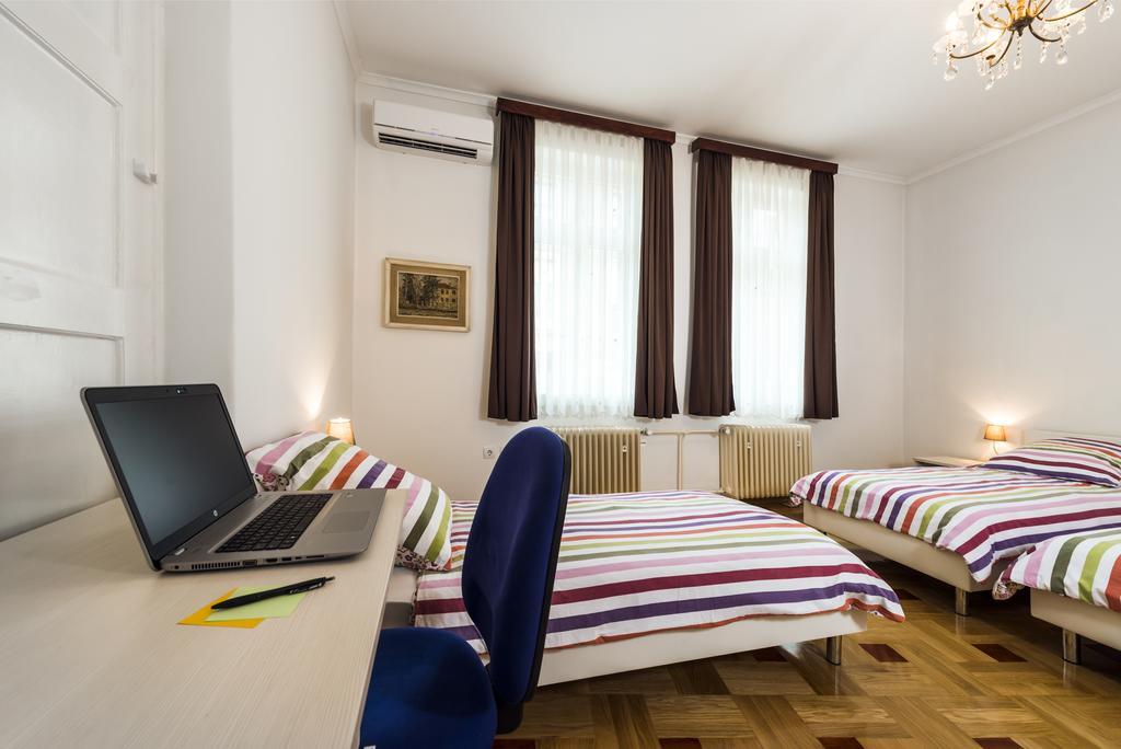 Vila Regina Rooms Karlovac Ngoại thất bức ảnh