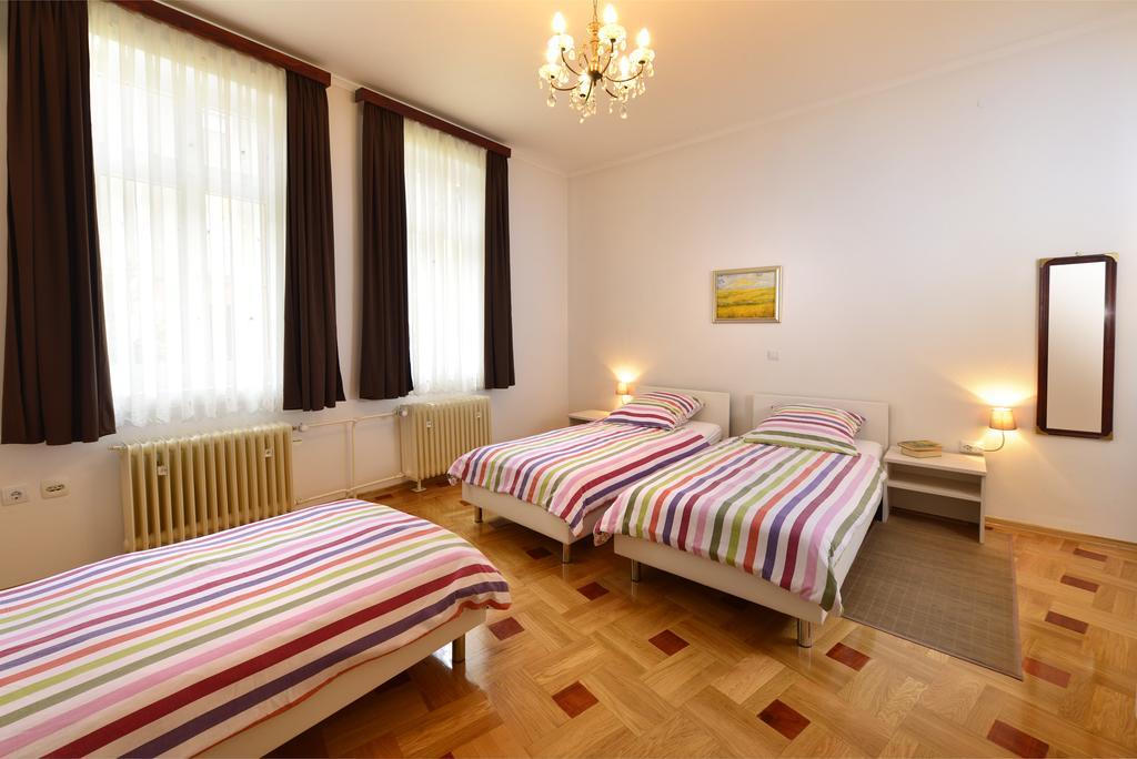 Vila Regina Rooms Karlovac Ngoại thất bức ảnh