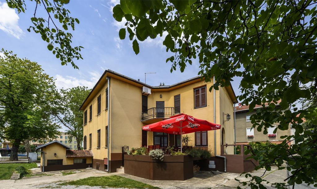 Vila Regina Rooms Karlovac Ngoại thất bức ảnh
